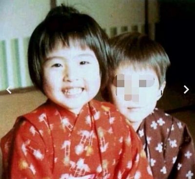 天海祐希と弟の幼少期画像
