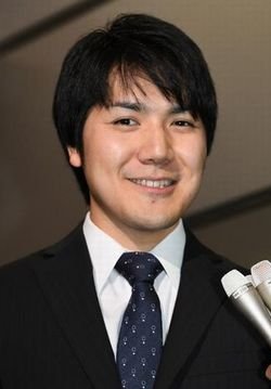 小室圭